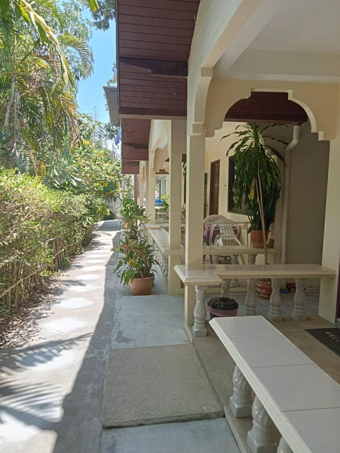 Wattana Bungalow Nai Yang Beach エクステリア 写真